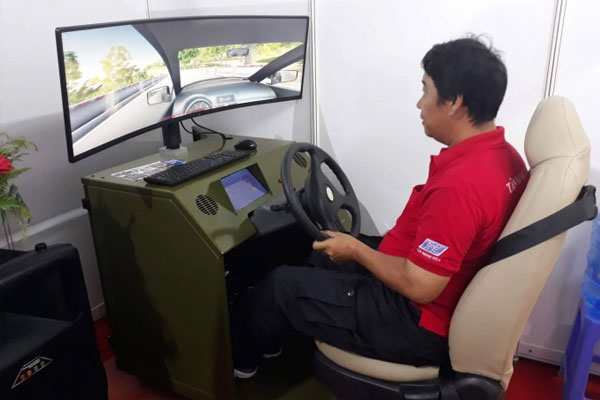 Các học viên sẽ được thi bằng phần mềm mô phỏng thực tế